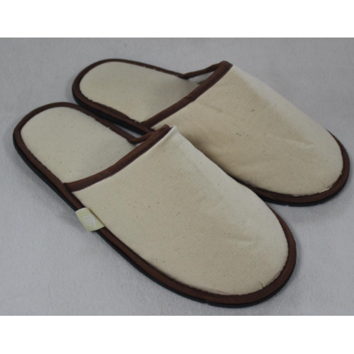 Luxury new design comfortable slippers